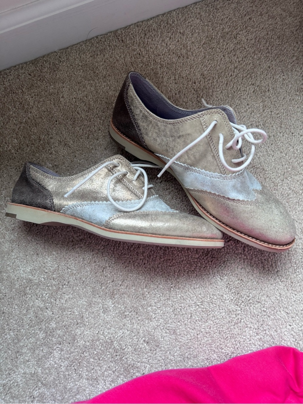 Johnston & Murphy Metallic Two-Tone Wingtip Oxfords - Silver and Gray